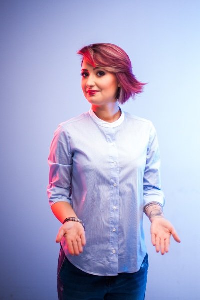 girl-photography-portrait-model-spring-red-645517-pxhere.com